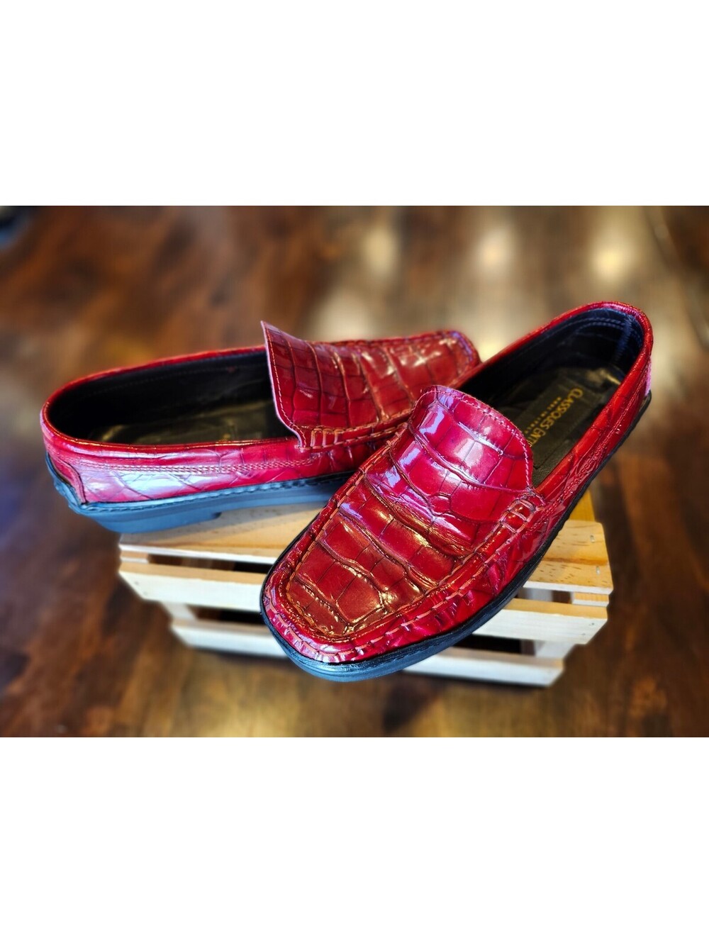 Classiques Entier Red Crocodile Embossed Leather Loafers Made in Italy